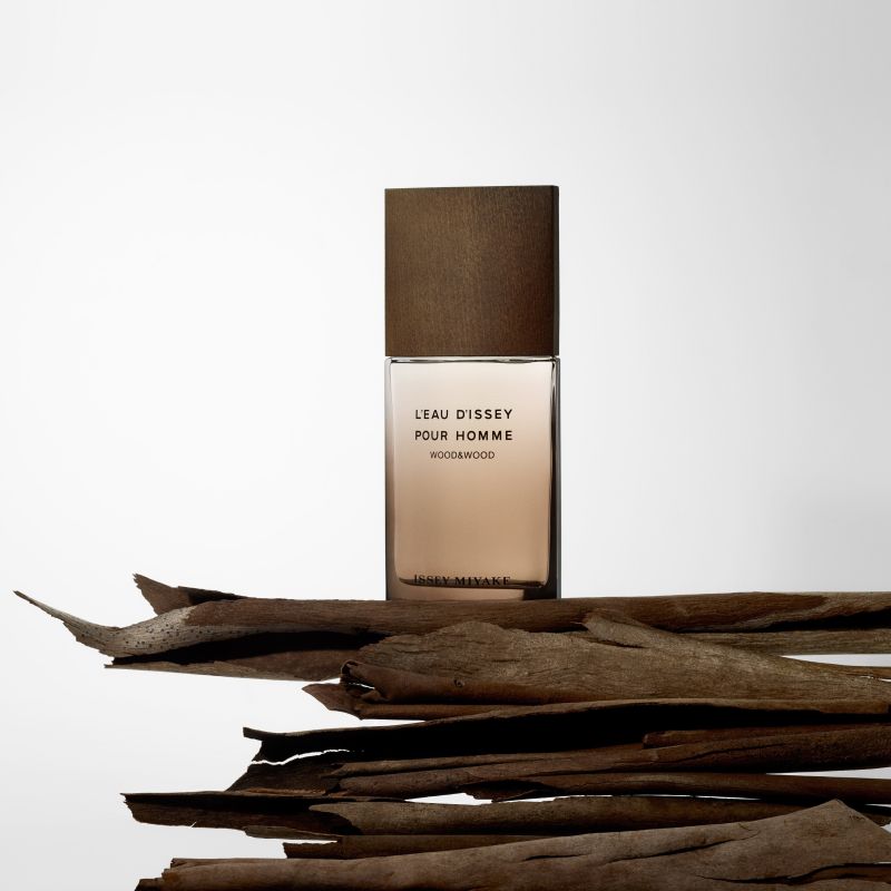 issey_miyake_l_eau_d_issey_pour_homme_wood_wood_eau_de_parfum_spray_50_ml_3423478509757_4688_2