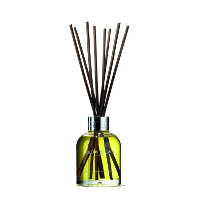 Molton Brown Coastal Cypress & Sea Fennel Geurstokjes