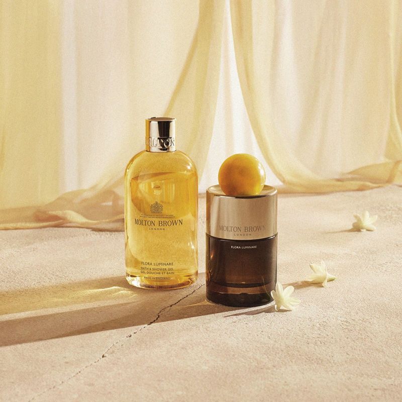 Molton Brown Flora Luminare  Handlotion 300 ml